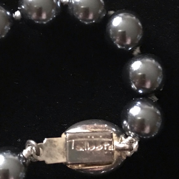 Vintage Talbots Gray Pearl Bead Necklace - Picture 3 of 6